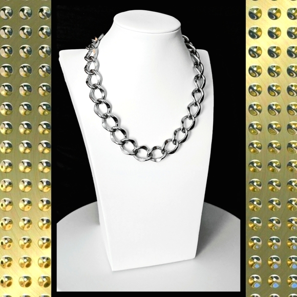 NWOT: Women's Thick Silver Chain - Picture 8 of 8